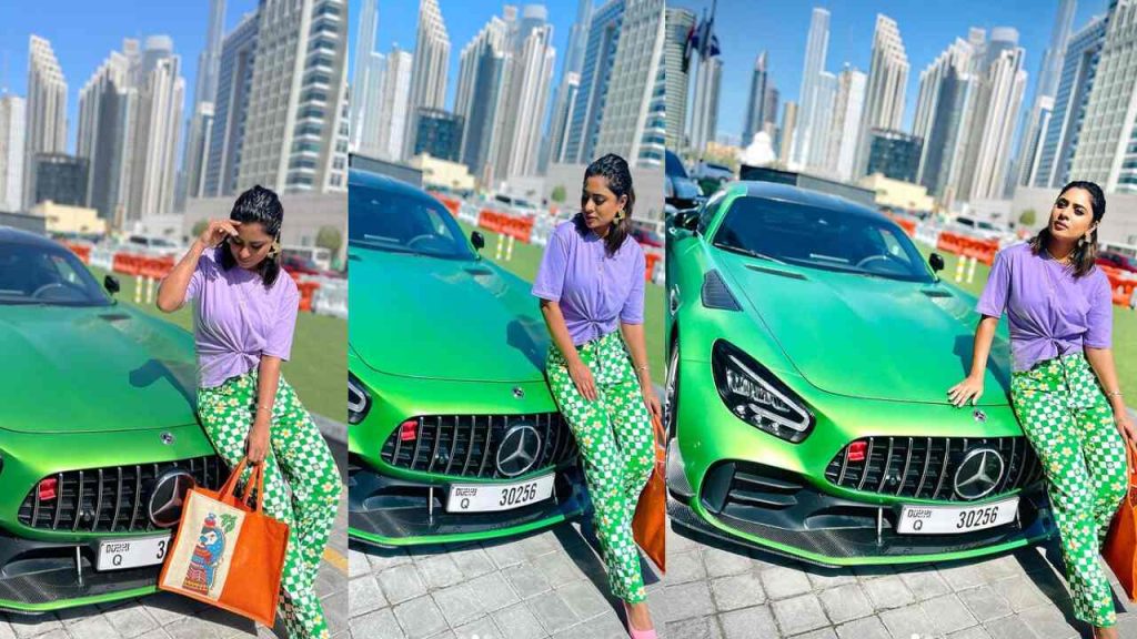 Actress Deepika Das is roaming around in Dubai