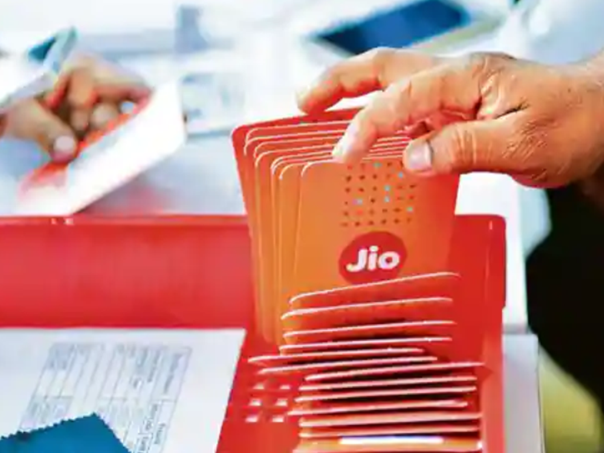 Jio internet can now be used through emergency data if there is no internet.