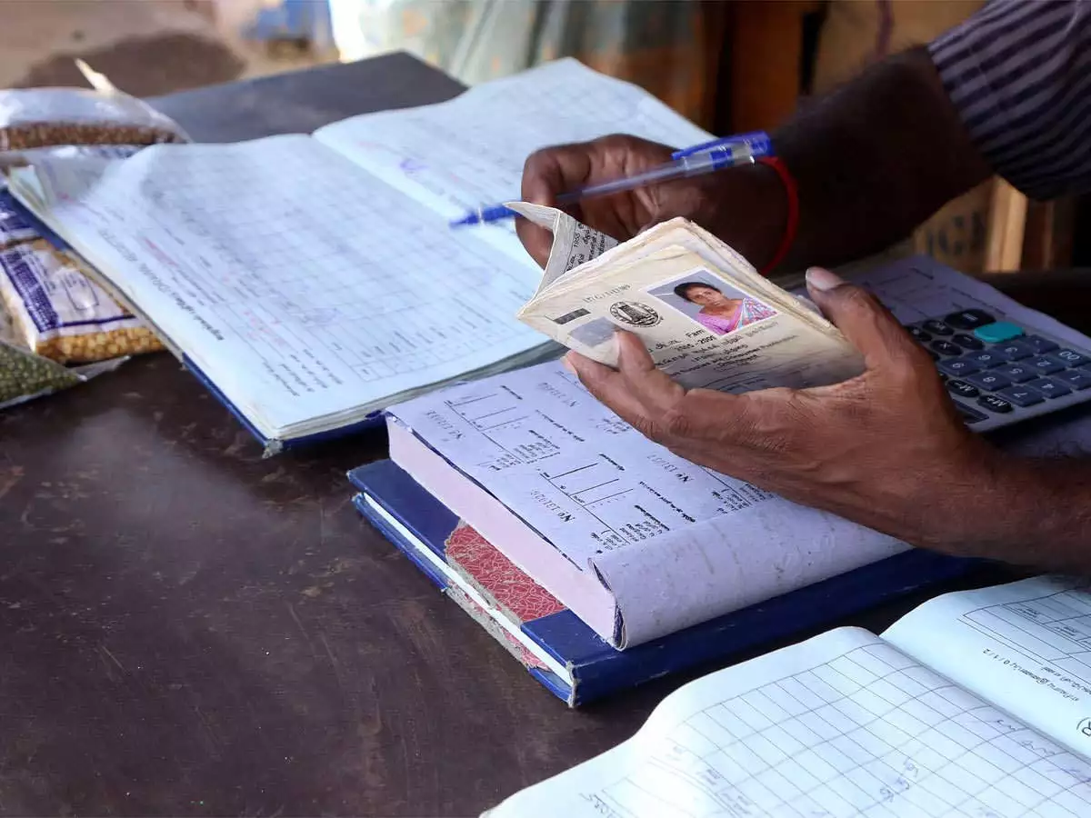 The government has given a shock to the new ration card applicants.