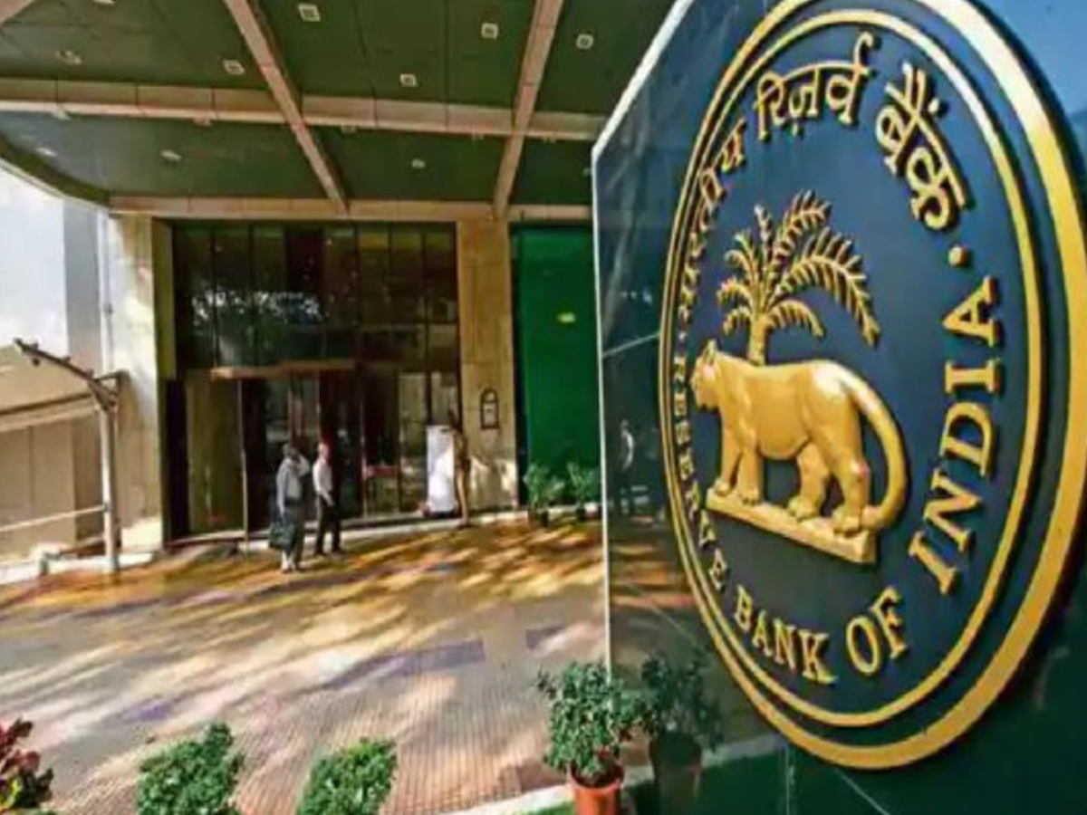 rbi penalty on banks in india