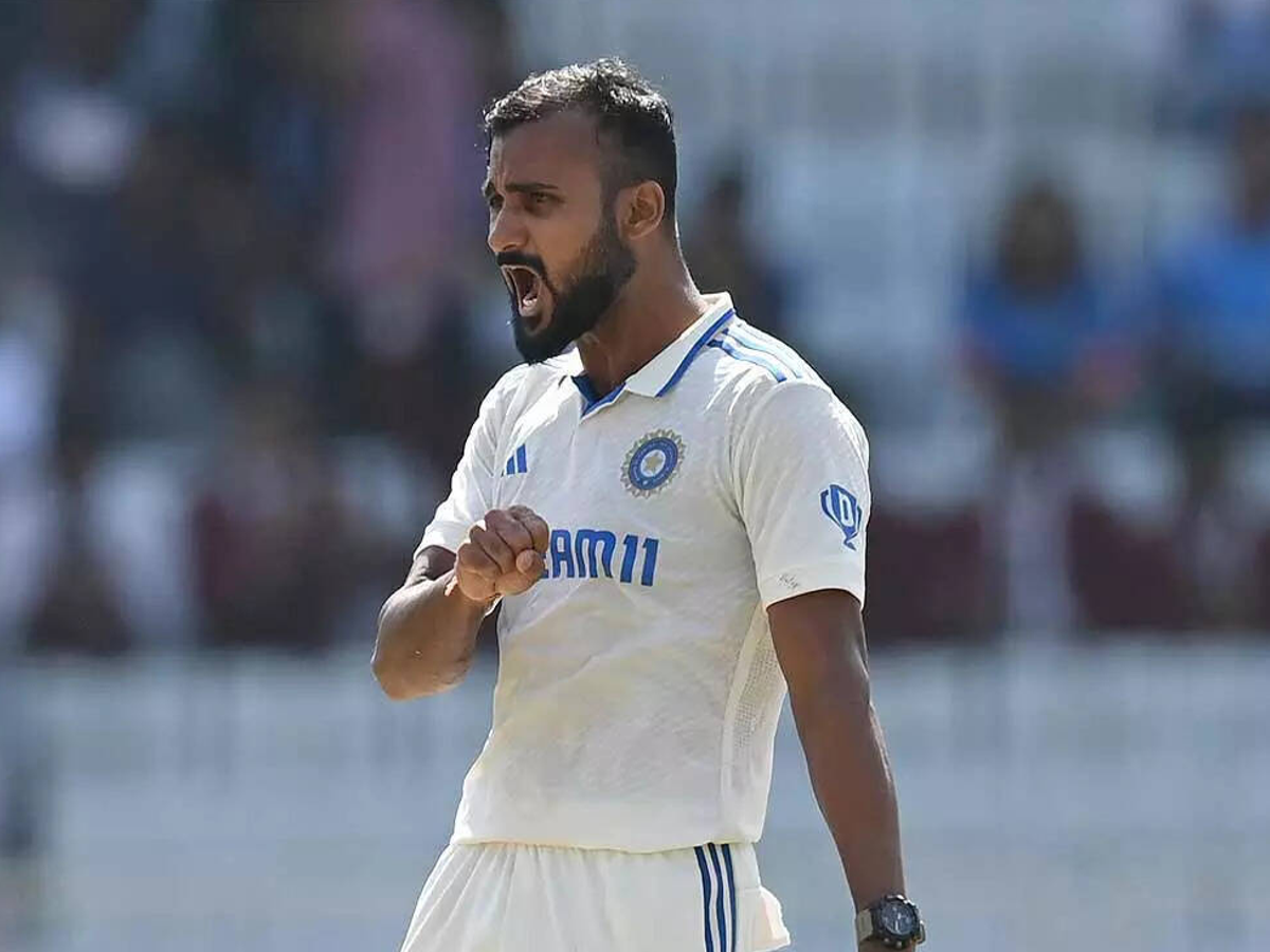 Karnataka cricket fans cheering for India’s historic win led by Akash Deep at Edgbaston, 2025.