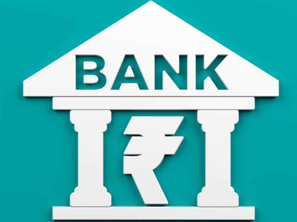 "Impact of IDBI Bank privatization on customers, modern banking technology"