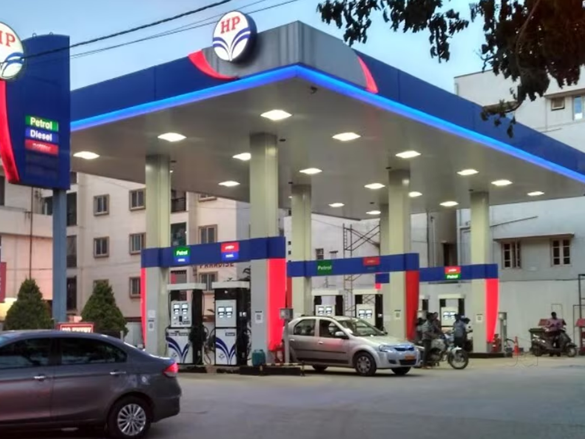 Eligibility and basic requirements for opening a petrol pump dealership in India 2025