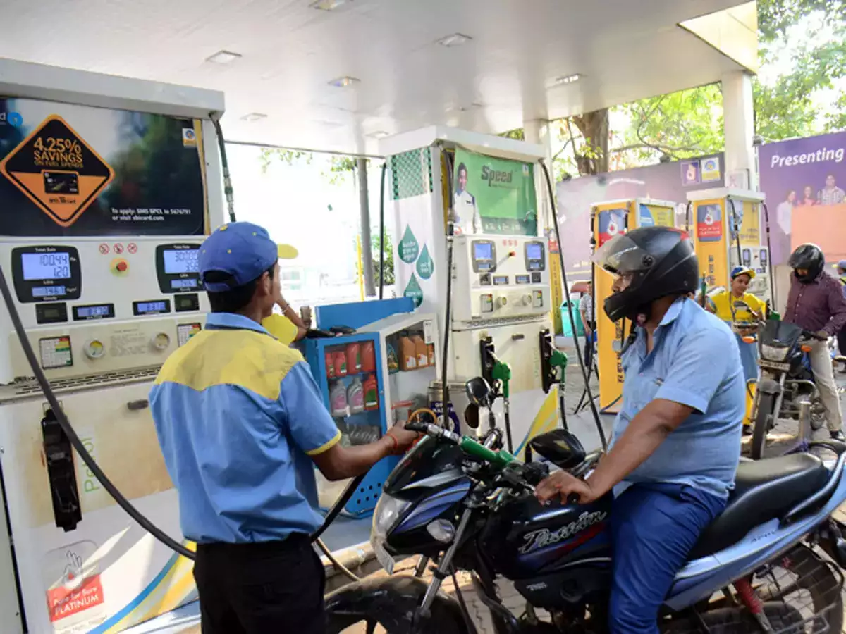 Land and safety guidelines illustration for new petrol stations in India