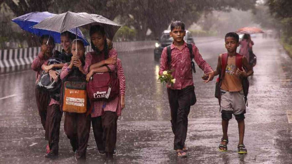Flooded streets and closed schools in Uttara Kannada during heavy rainfall on July 25, 2025