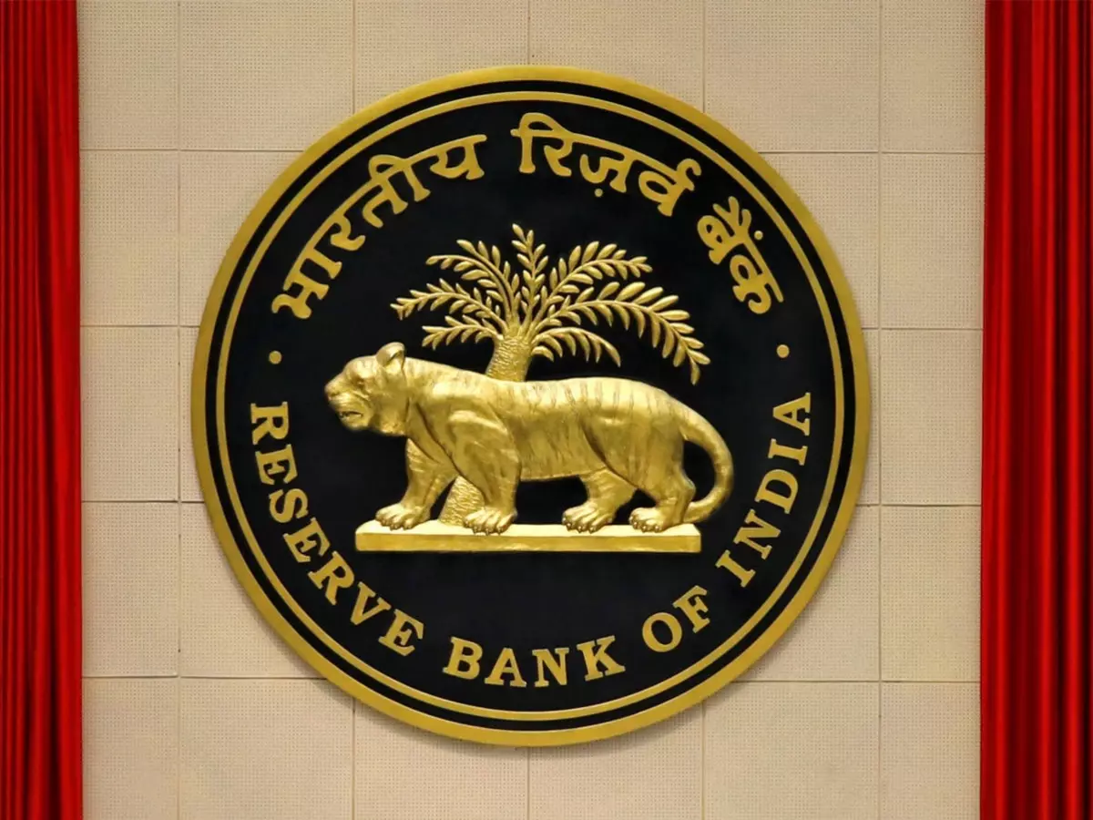 RBI repo rate chart showing cuts and inflation trends in 2025