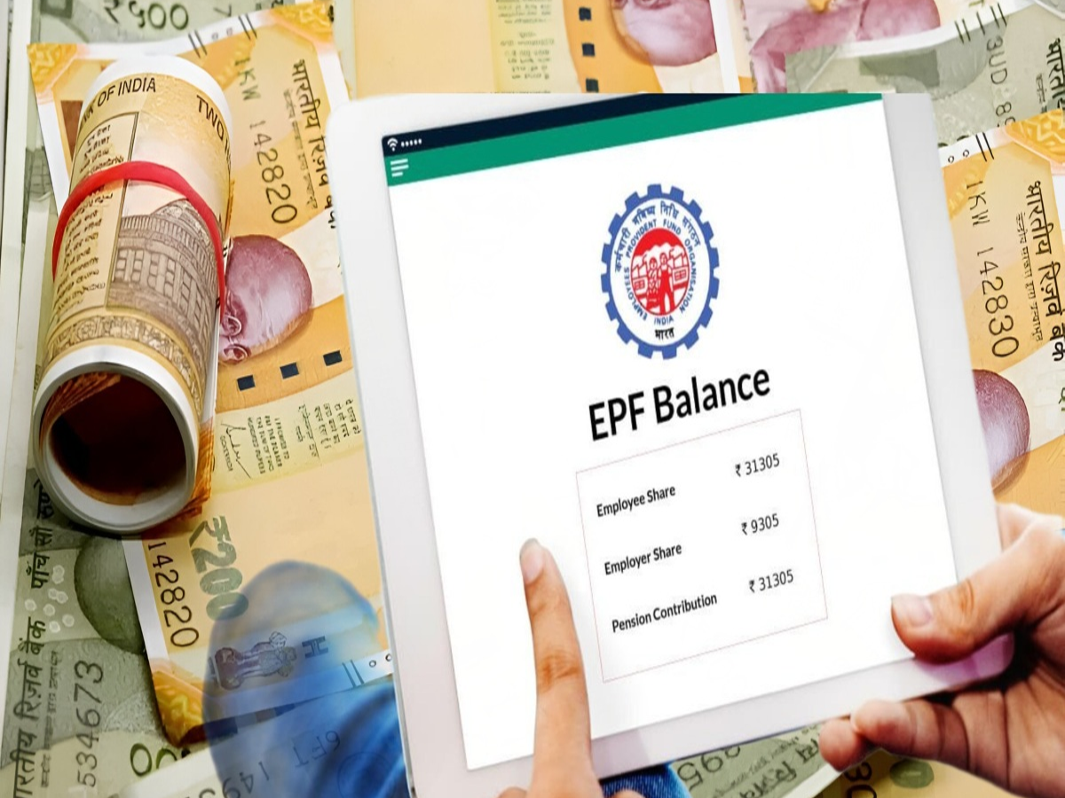 Screenshot of SMS showing EPF balance details