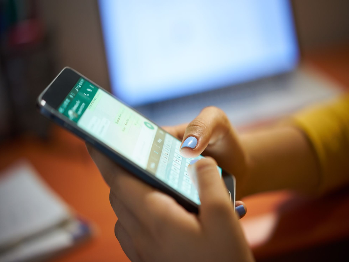 Official WhatsApp numbers of major banks like SBI, ICICI, and HDFC.